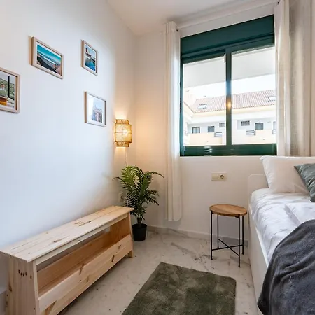 Coastal Comfort 2 Bed, Parking Pool And Terrace * Benalmadena